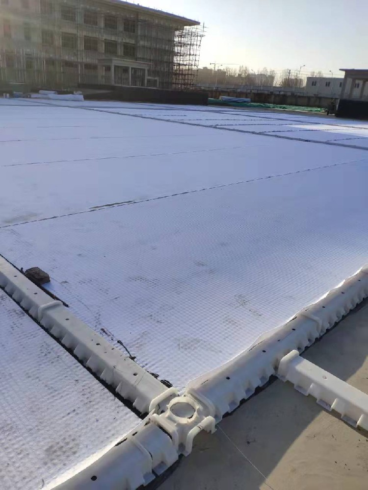 高分子排水异形片工程施工应用