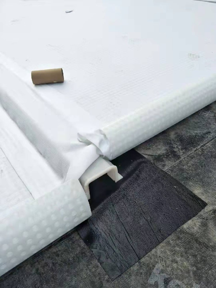 屋顶绿化虹吸排水板施工案例